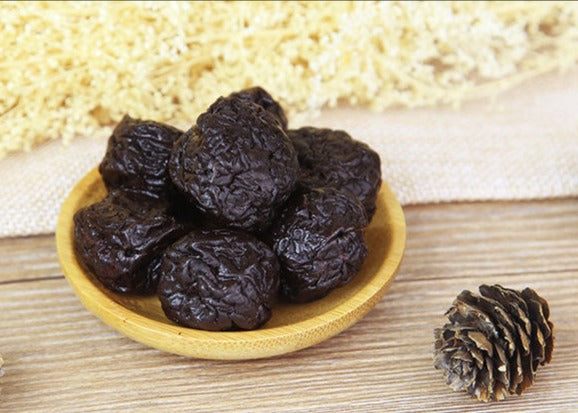 Preserved Wumei (Dried Dark Plum Fruit / Fructus Mume) 65 g  九製烏梅