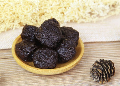 Preserved Wumei (Dried Dark Plum Fruit / Fructus Mume) 65 g  九製烏梅